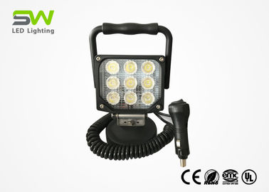 Czarny kolor 12-woltowy ręczny reflektor roboczy LED zasilany zapalniczką samochodową DC